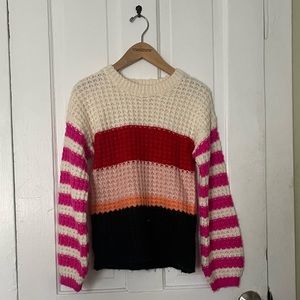 Colorful kids sweater with ballon sleeves!